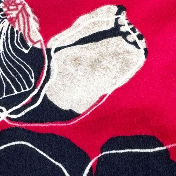 Lane Bryant Floral Flounce Blouse Women’s 26/28 V-neck Red Navy - Picture 11 of 12